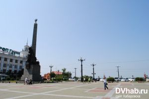 Памятник героям, павшим за освобождение Дальнего Востока - Хабаровск - достопримечательности Хабаровска