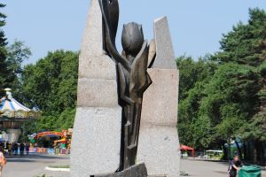 Чёрный тюльпан - достопримечательности Хабаровска