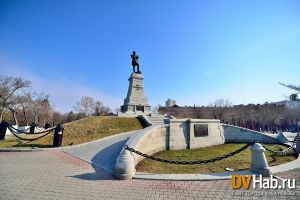 Памятник графу Муравьёву-Амурскому - Хабаровск